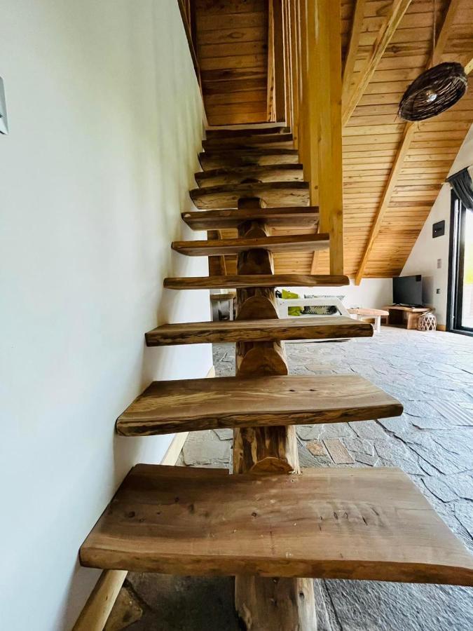 Unique Wooden Villa With Pool Olímbiáda Kültér fotó