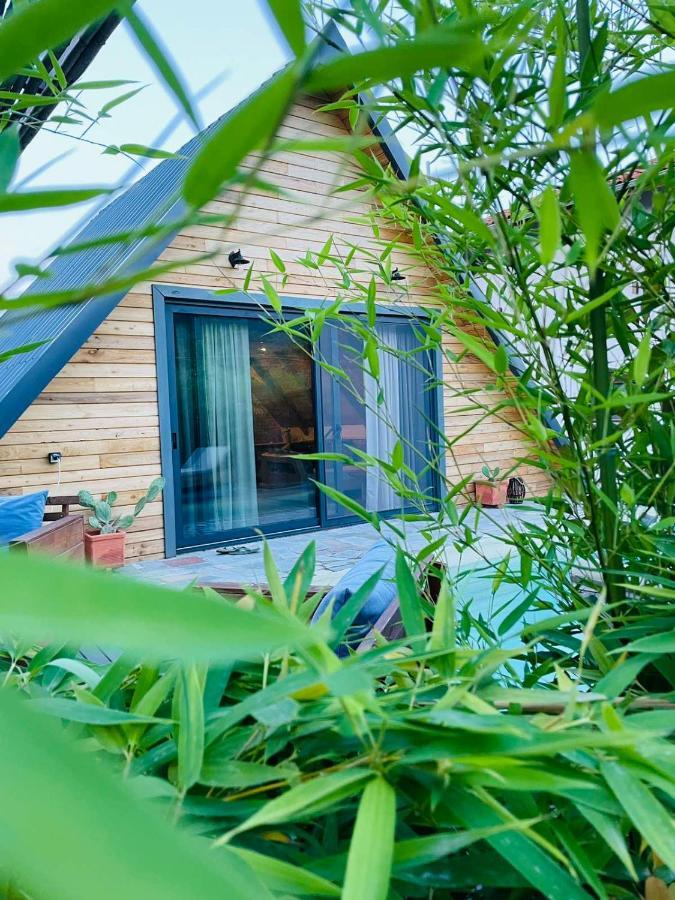 Unique Wooden Villa With Pool Olímbiáda Kültér fotó