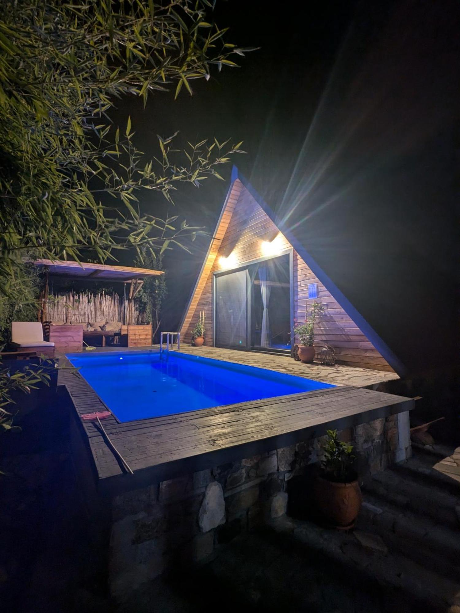 Unique Wooden Villa With Pool Olímbiáda Kültér fotó
